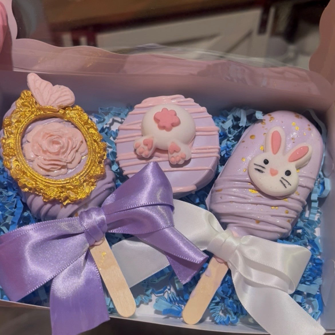 Easter Bundle Cakesicles and Oreo